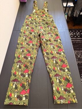 Run&Fly Olive Mushroom Print Overalls